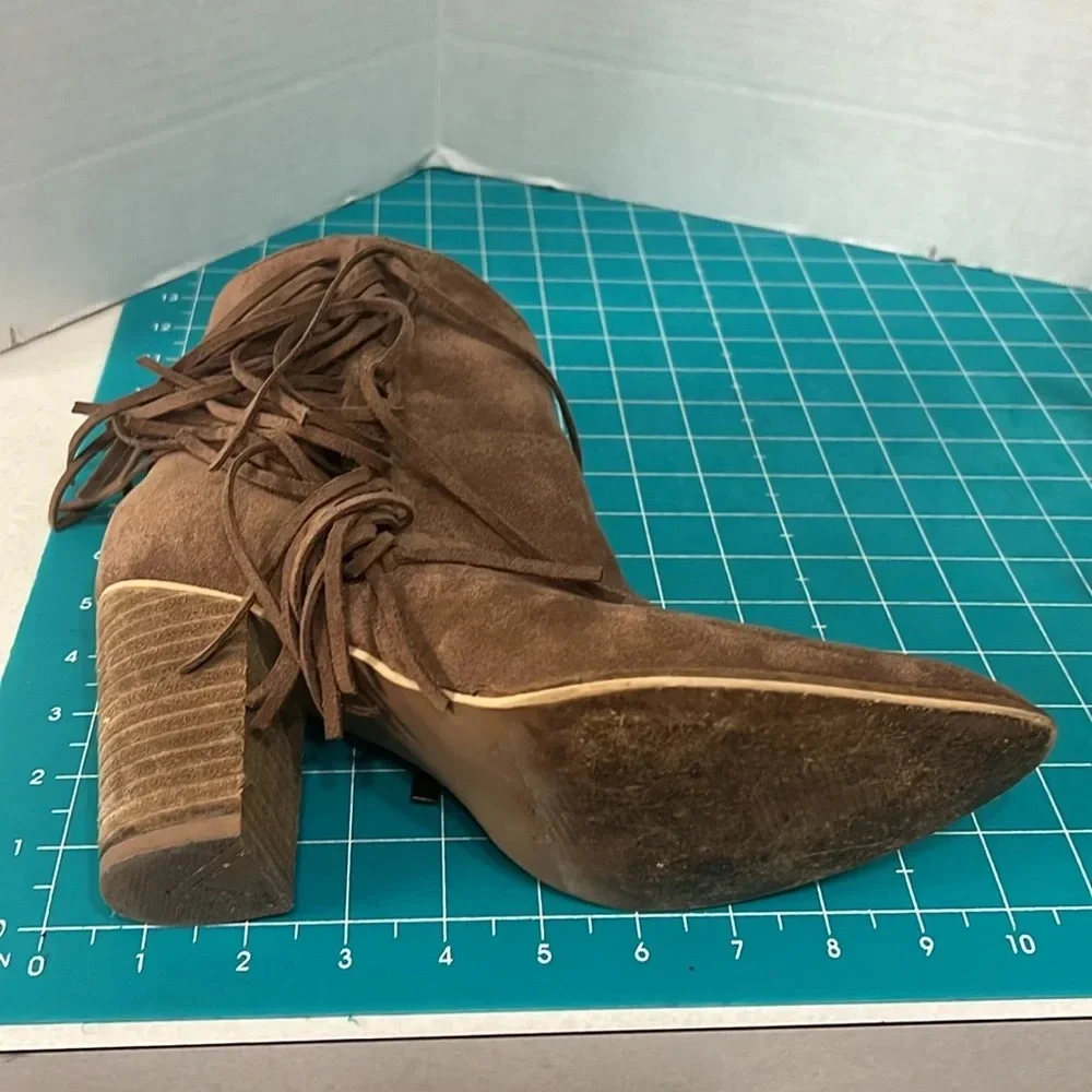 Beautiful Carmel Brown leather Suede Fringe boots Beast Fashion for the Buckle